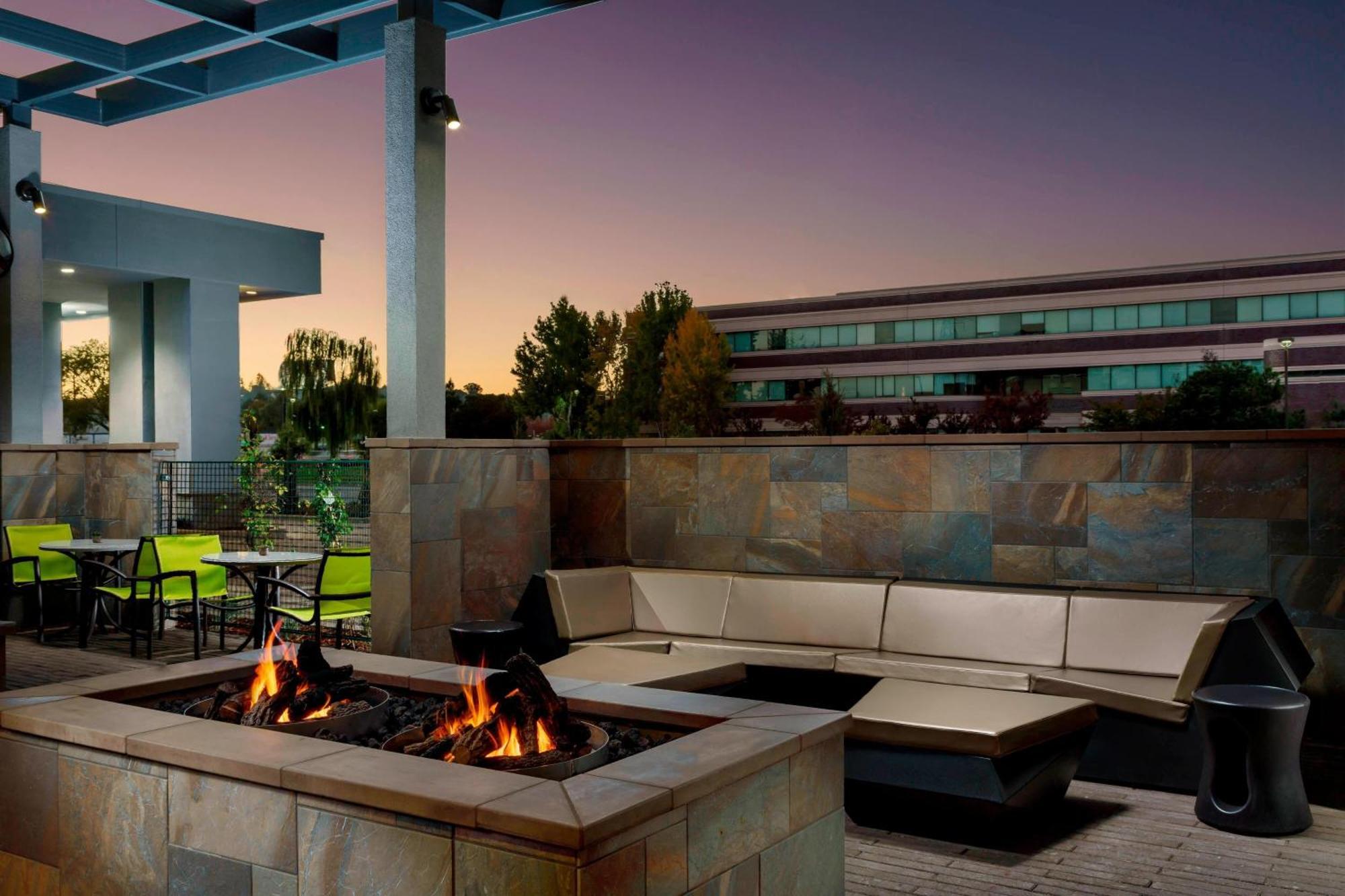 Springhill Suites By Marriott Belmont Redwood Shores Ngoại thất bức ảnh